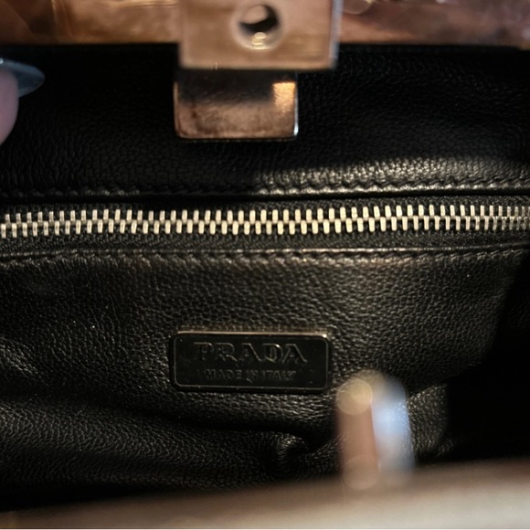 Vintage rare silver Prada top handle bag - Picture 4 of 5